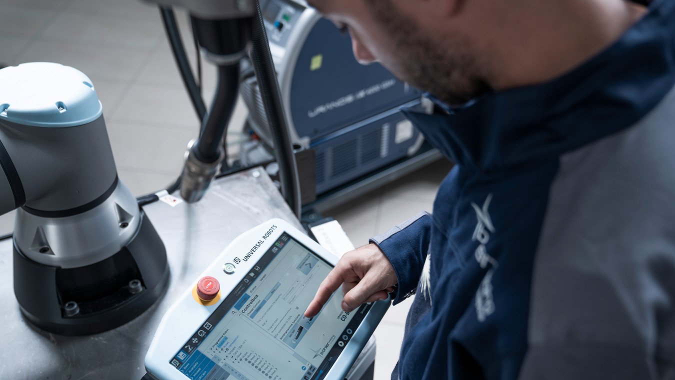 CO-BRO cobot welding application