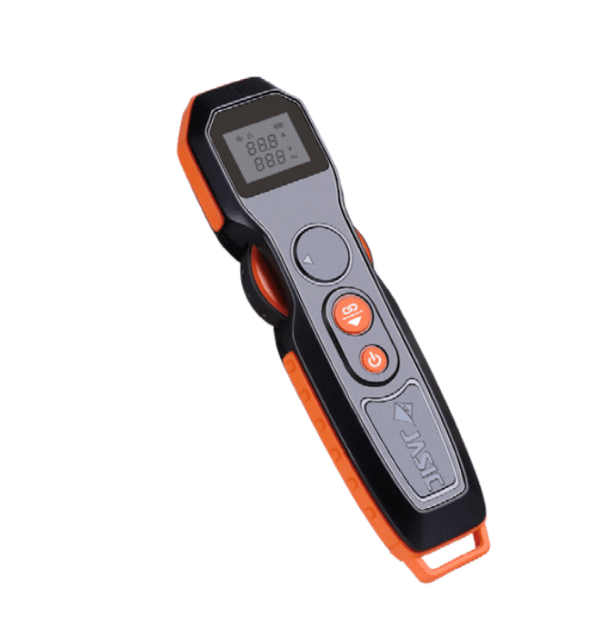 Digital measuring tool with display and buttons