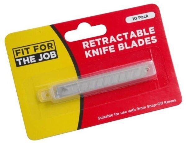 Pack of retractable knife blades for cutting tasks.