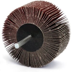 Flap wheel sanding disc with metal shaft